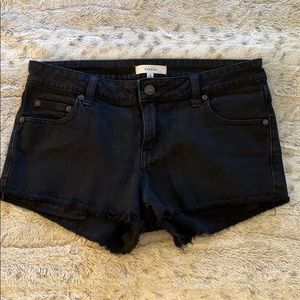 Aritzia talula black denim shorts size 28